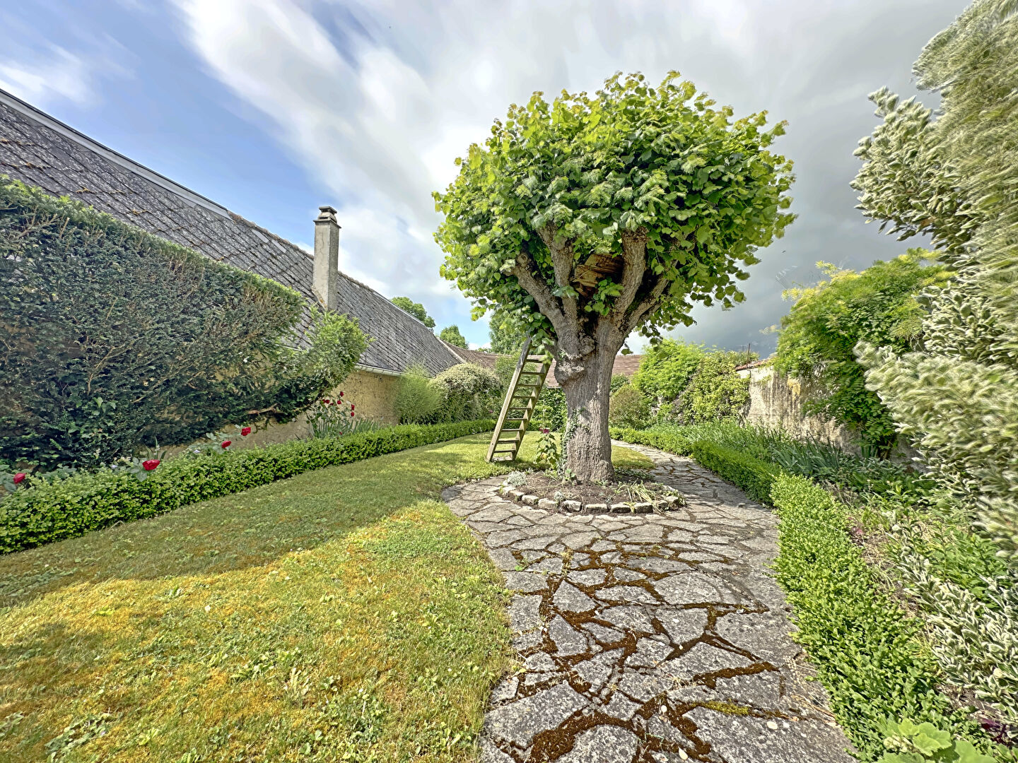 Photo MAISON DE CHARME A HOUDAN HYPER CENTRE image 3/6