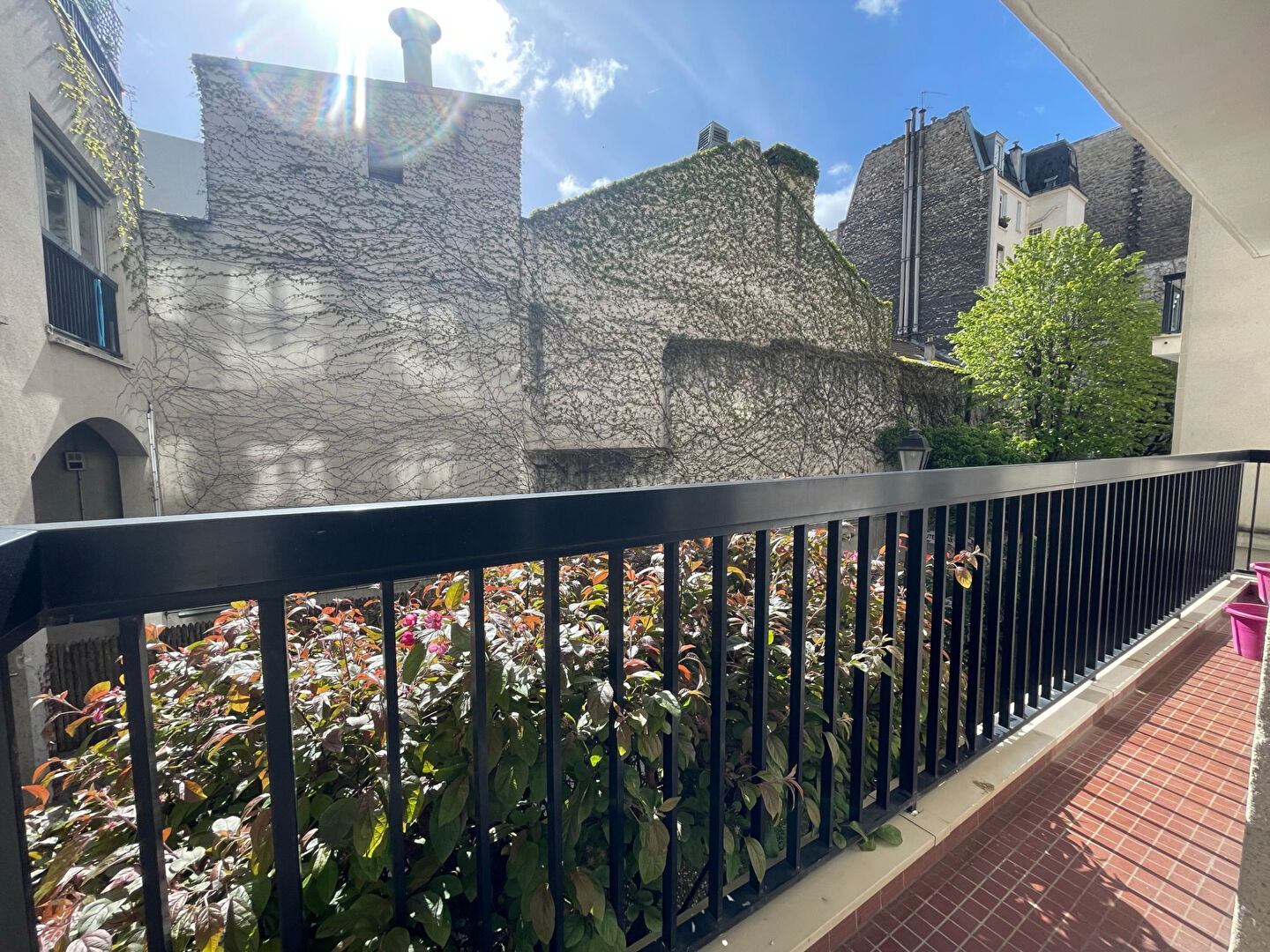 Photo Canal Saint Martin - Appartement - 4 pièces 85m2 - 3 chambres - balcons image 2/6