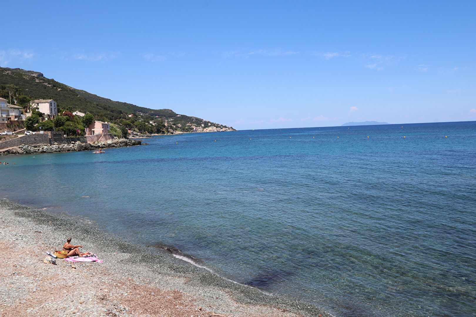 Photo Sur la plage de Lavasina appartement  T2 en duplex image 4/6