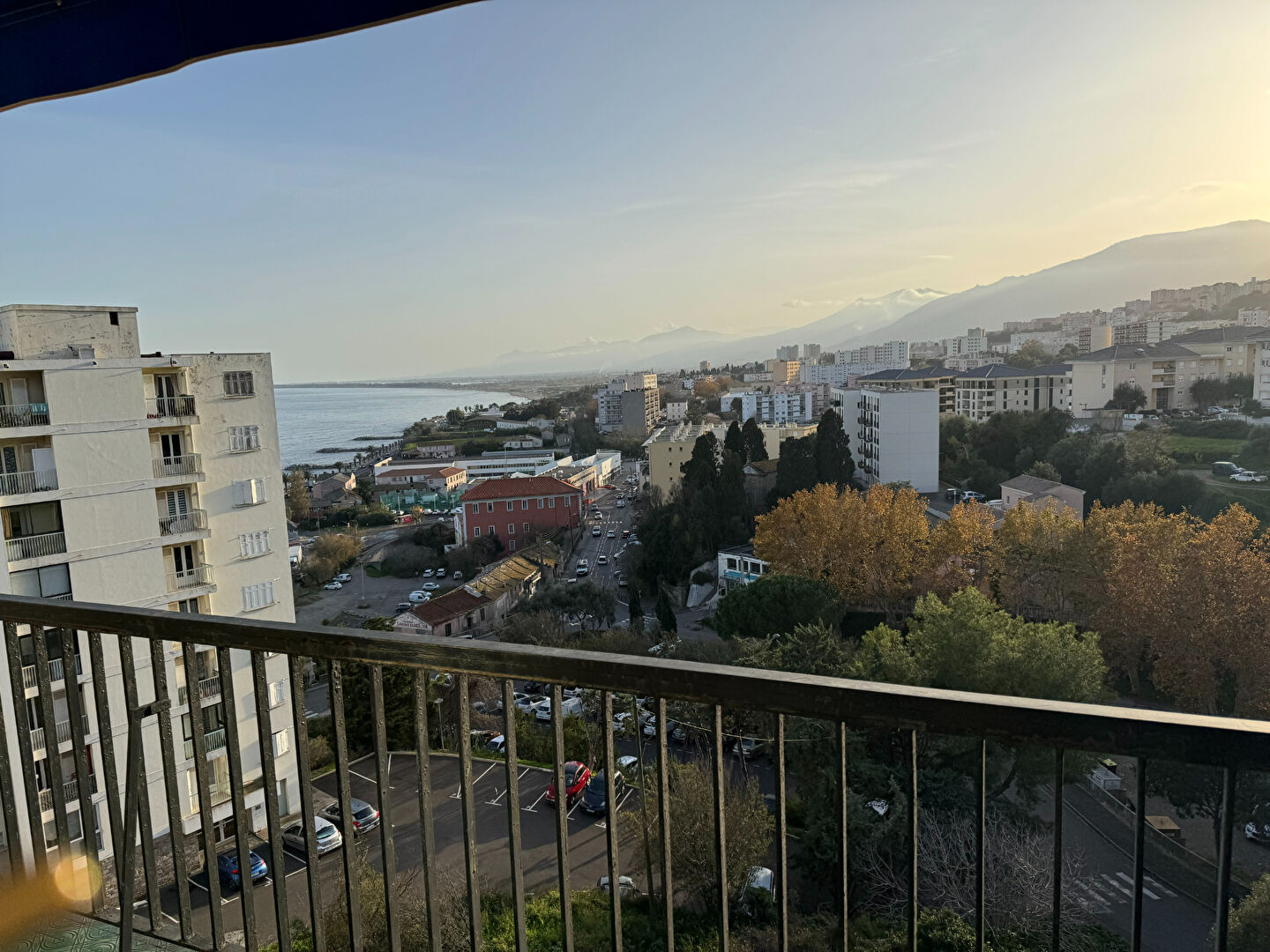 Appartement T3 avec balcon, cave et parking Bastia, Quartier Saint Joseph, Résidence Nouvelle Corniche