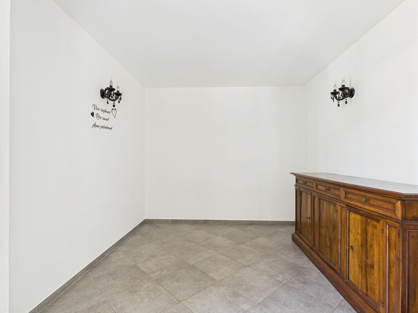 Photo Rez-de-villa T4 Biguglia 116 m² avec jardin et terrasse image 5/6