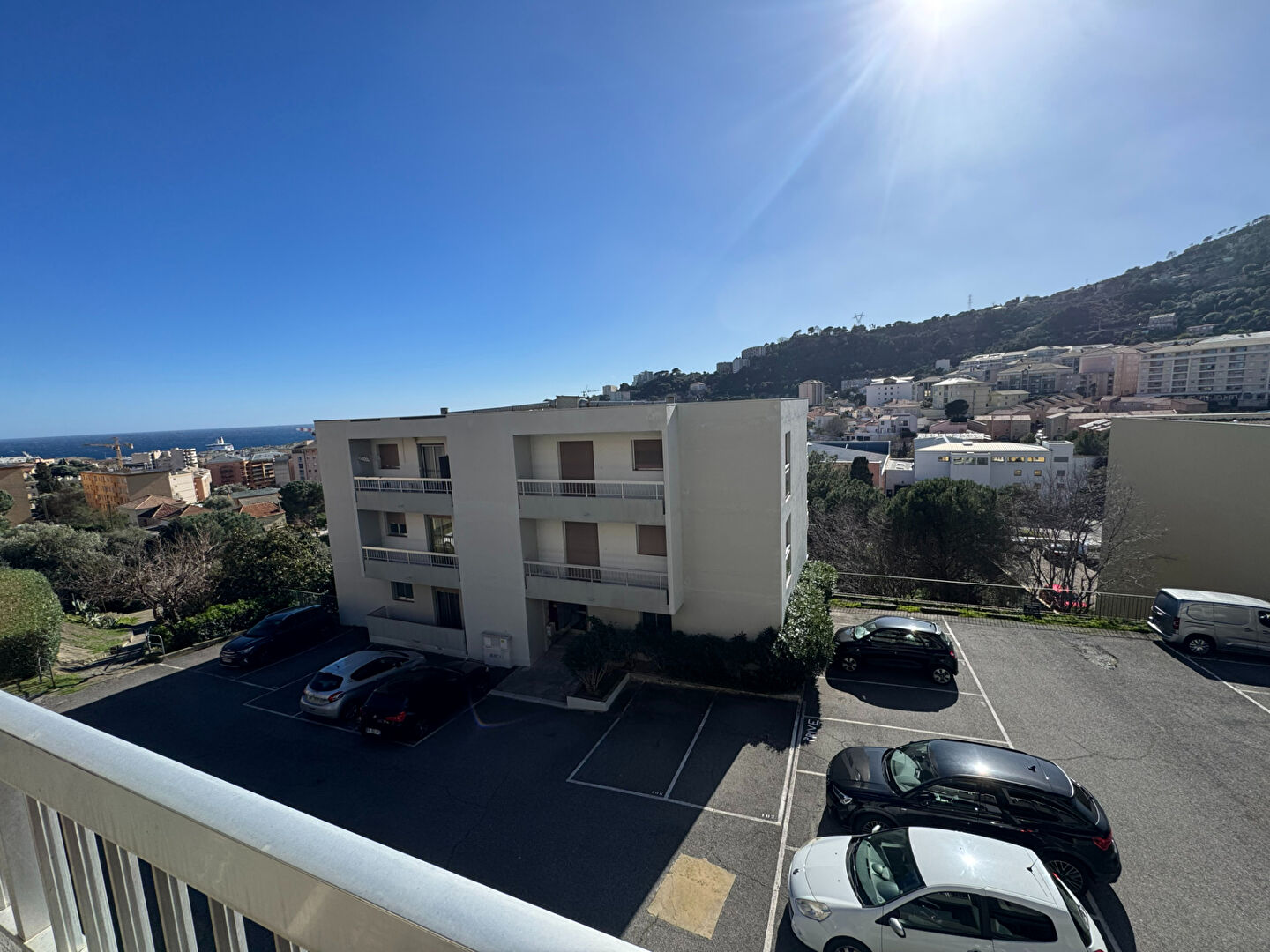 Agence immobilière de AVIS IMMOBILIER BASTIA