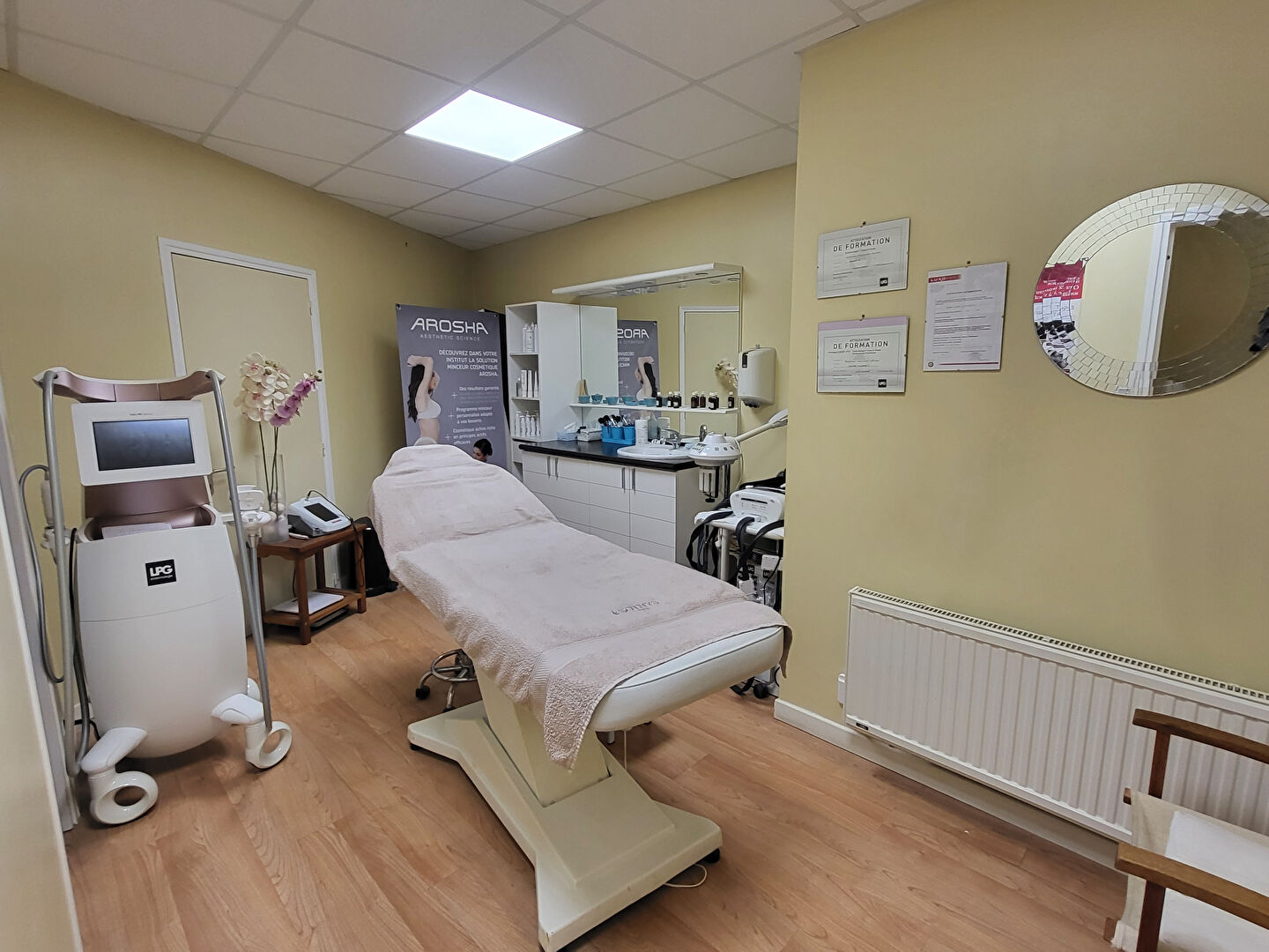 Photo Fonds de commerce  salon esthétique PLOEMEUR image 3/6
