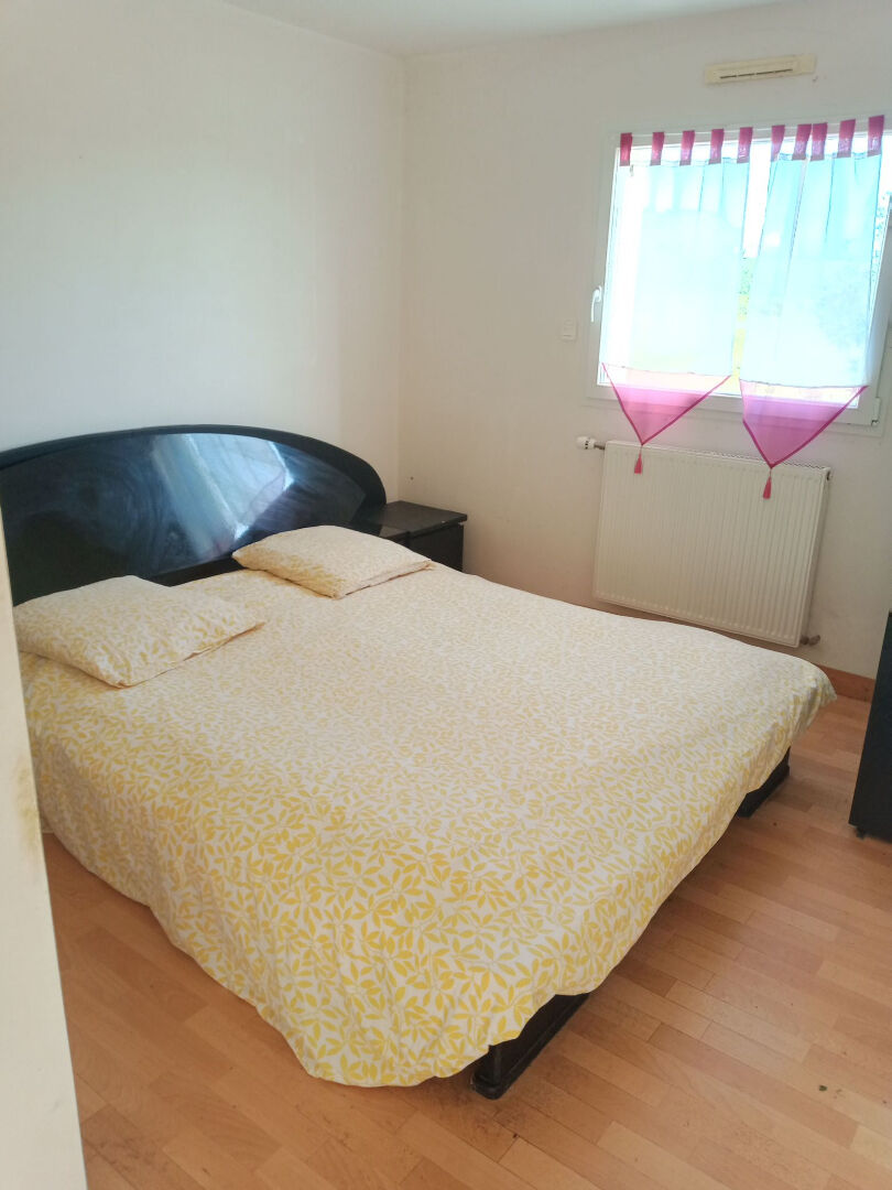 Photo A NOYAL-PONTIVY image 4/4