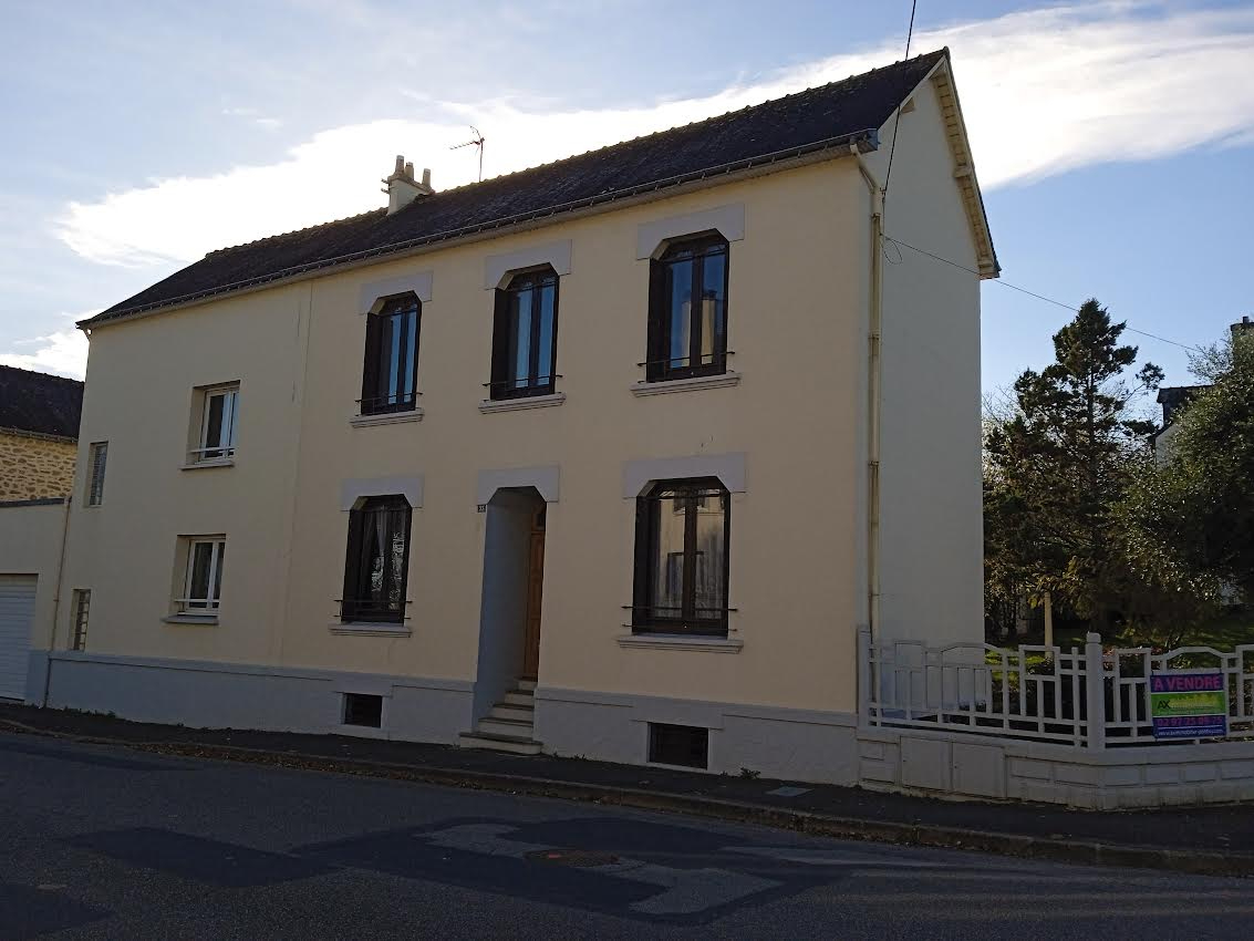 Photo A PONTIVY... image 1/6