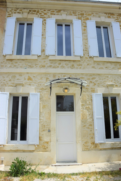 Vente Maison de 4 pièces 140 m² - SALON DE PROVENCE 13300 | AZUR IMMOBILIER ISTRES - AR photo1