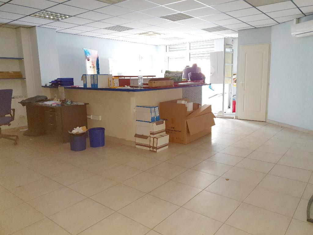 Vente Local de 210 m² - MIRAMAS 13140 | AZUR IMMOBILIER ISTRES - AR photo2