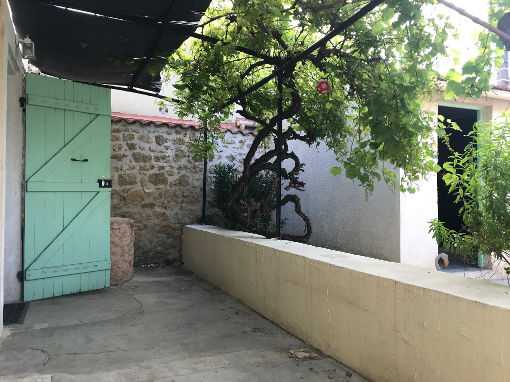 Vente Maison de 3 pièces 65 m² - MIRAMAS 13140 | AZUR IMMOBILIER ISTRES - AR photo2