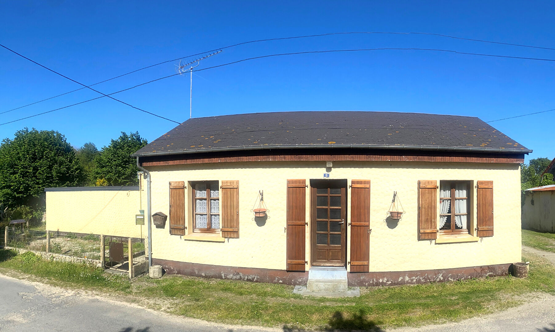 Agence immobilière de BARASSIN IMMOBILIER - Agence de Agon COUTAINVILLE