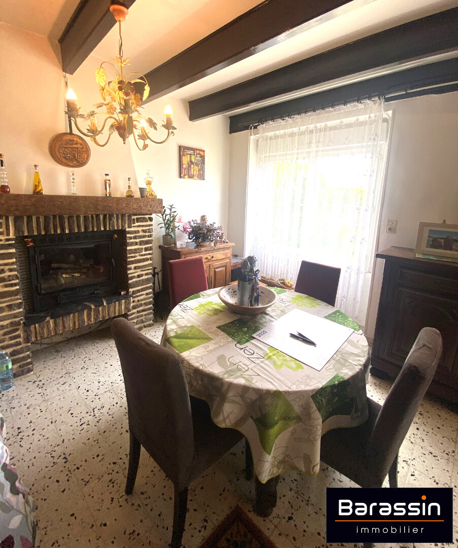 Photo AGON COUTAINVILLE image 4/6