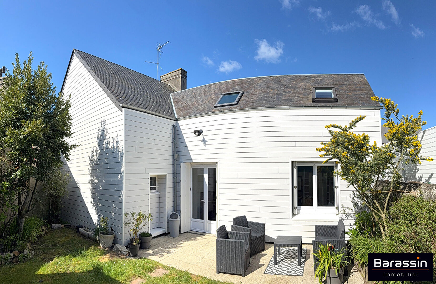 Agence immobilière de BARASSIN IMMOBILIER - Agence de Agon COUTAINVILLE