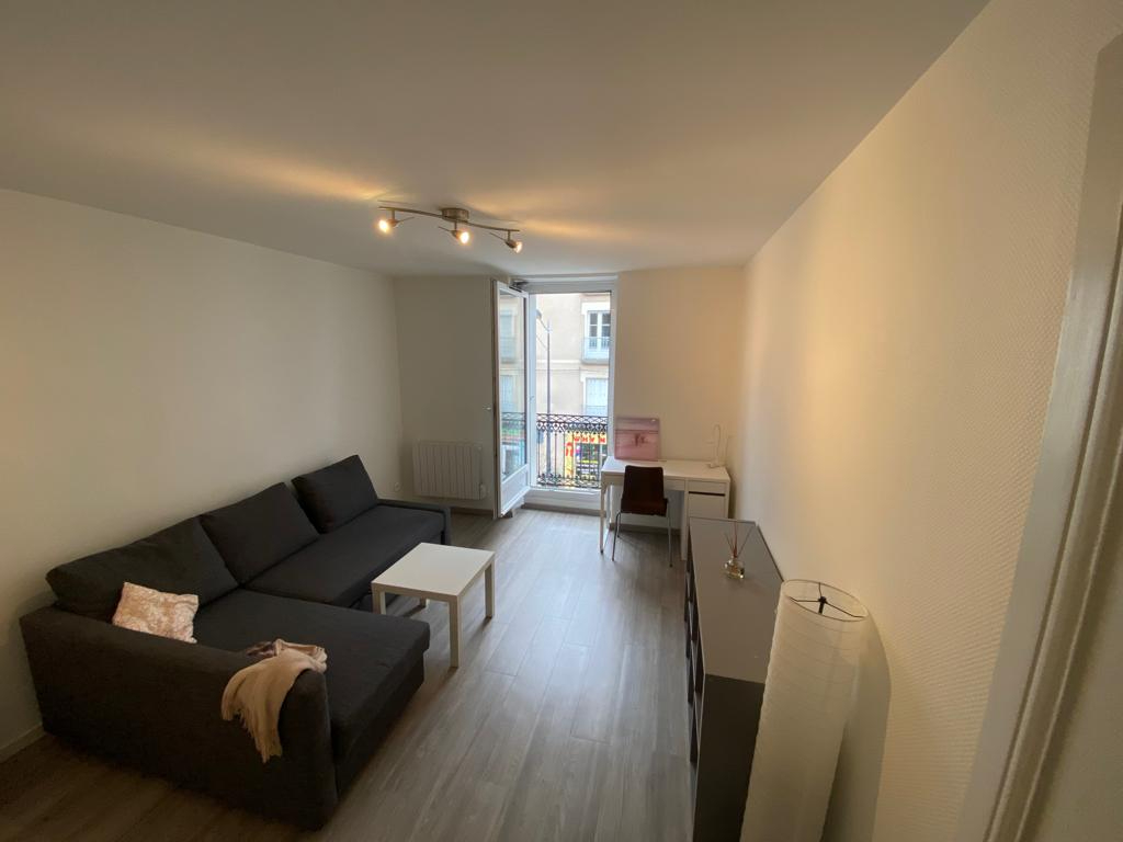 Agence immobilière de Bed ,  School Groupe