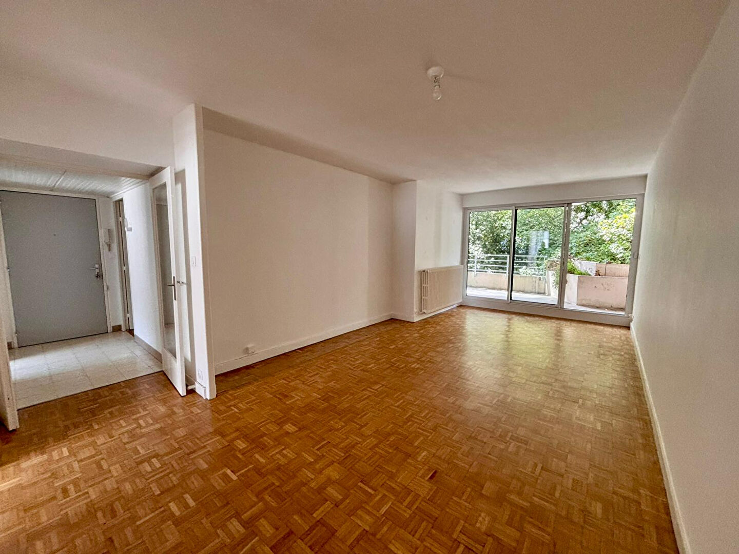 Agence immobilière de Bed ,  School Groupe
