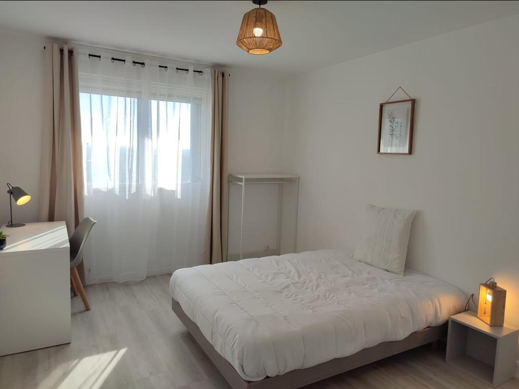 Agence immobilière de Bed ,  School Groupe