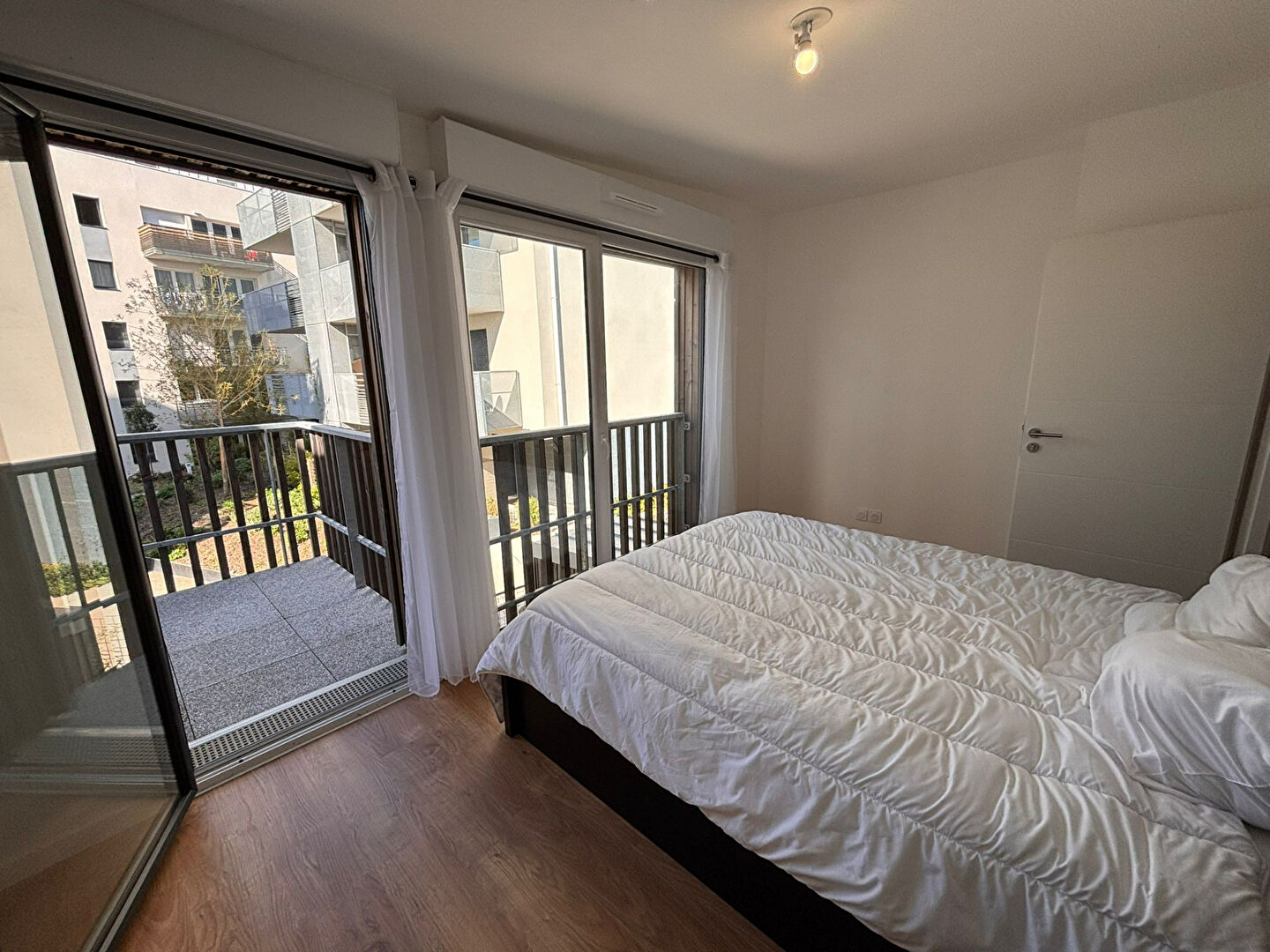 Agence immobilière de Bed ,  School Groupe