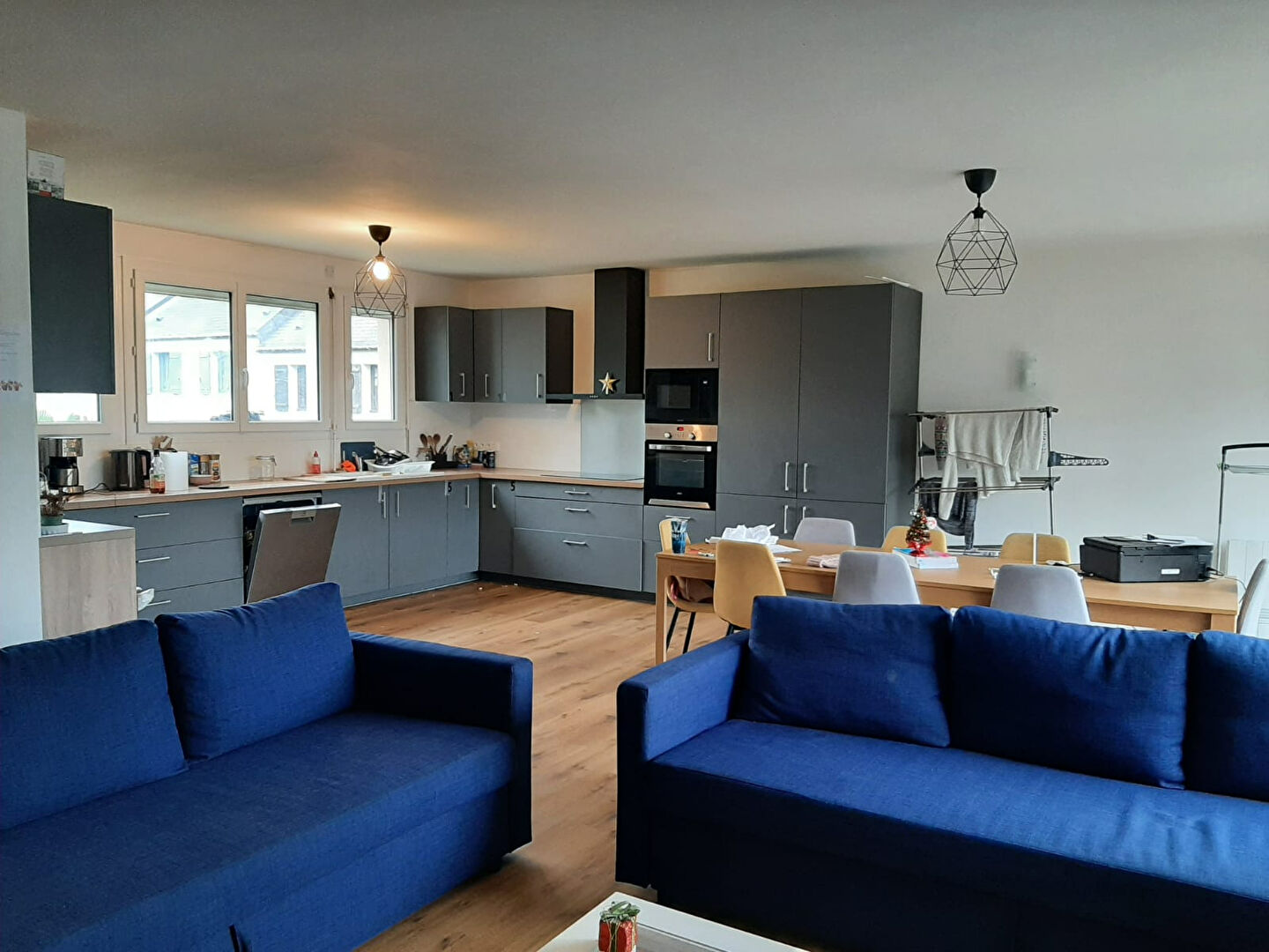 Agence immobilière de Bed ,  School Groupe