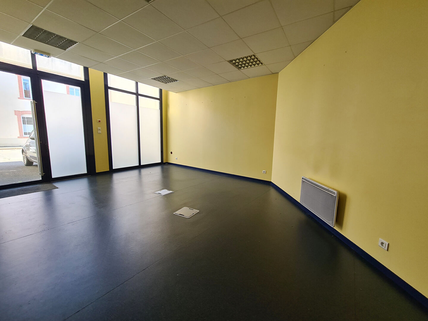 EXCLUSIVITE - Maison/bureaux à rénover