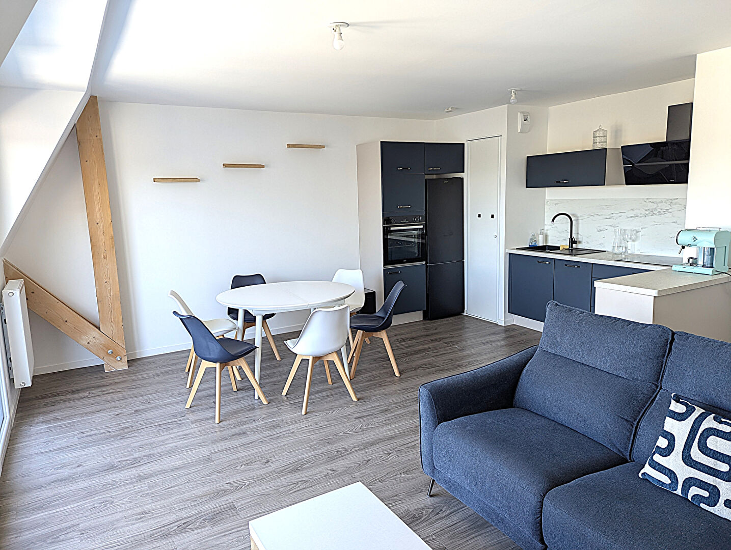 Agence immobilière de Bed ,  School Groupe