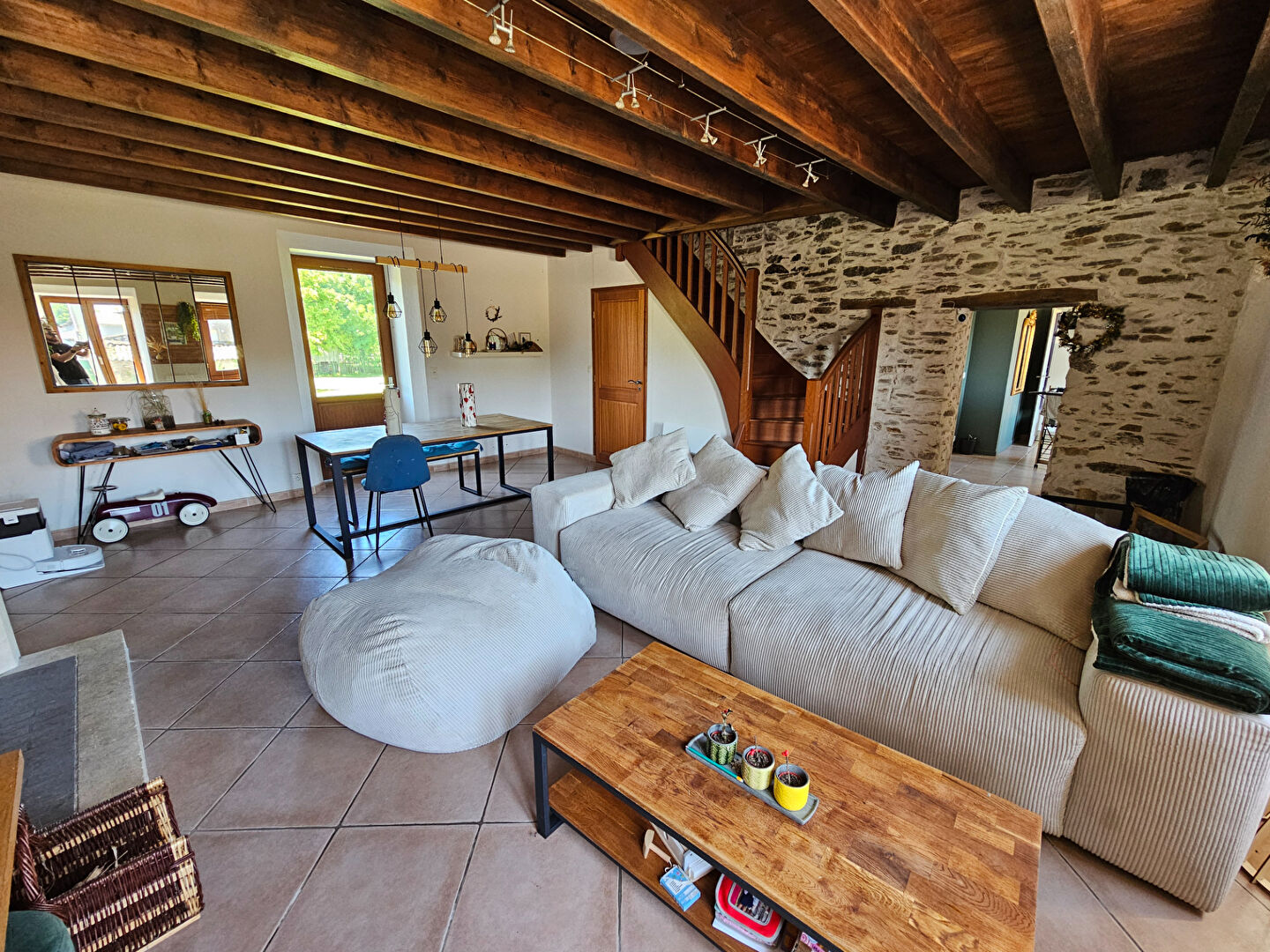 Agence immobilière de Bed ,  School Groupe