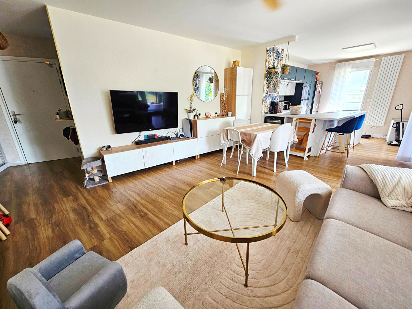 Agence immobilière de Bed ,  School Groupe