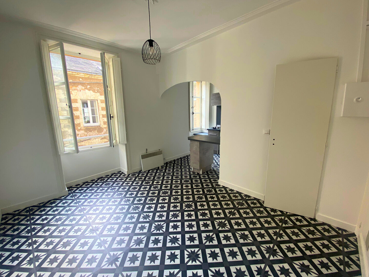 Agence immobilière de Bed ,  School Groupe