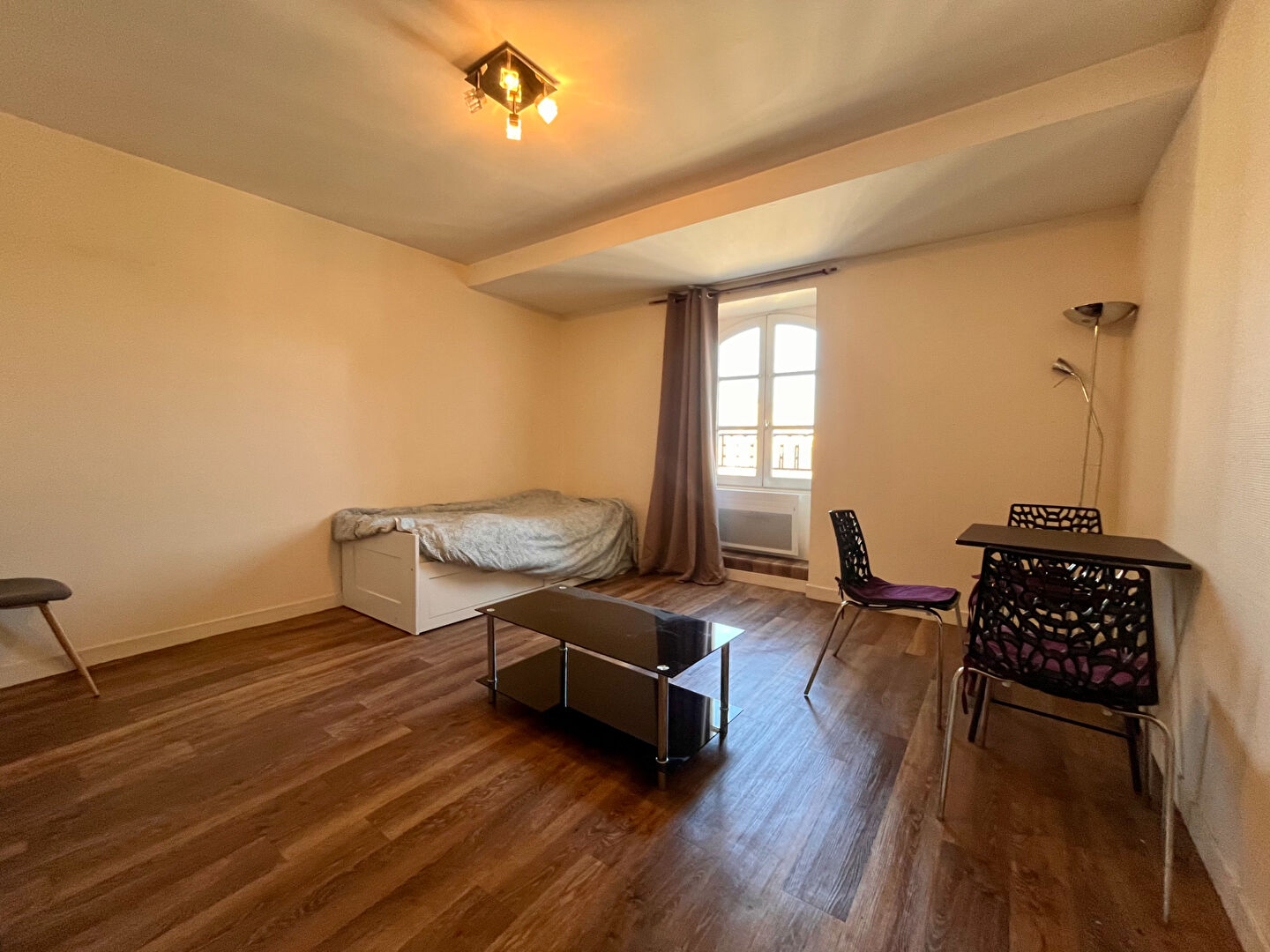 Agence immobilière de Bed ,  School Poitiers