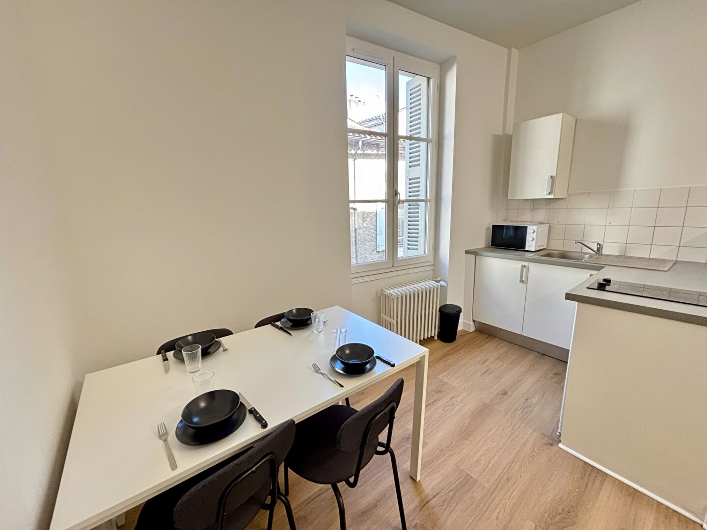 Agence immobilière de Bed ,  School Poitiers