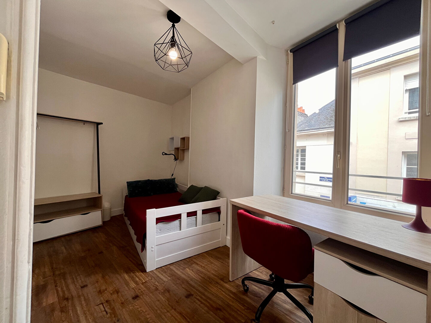 Agence immobilière de Bed ,  School Poitiers