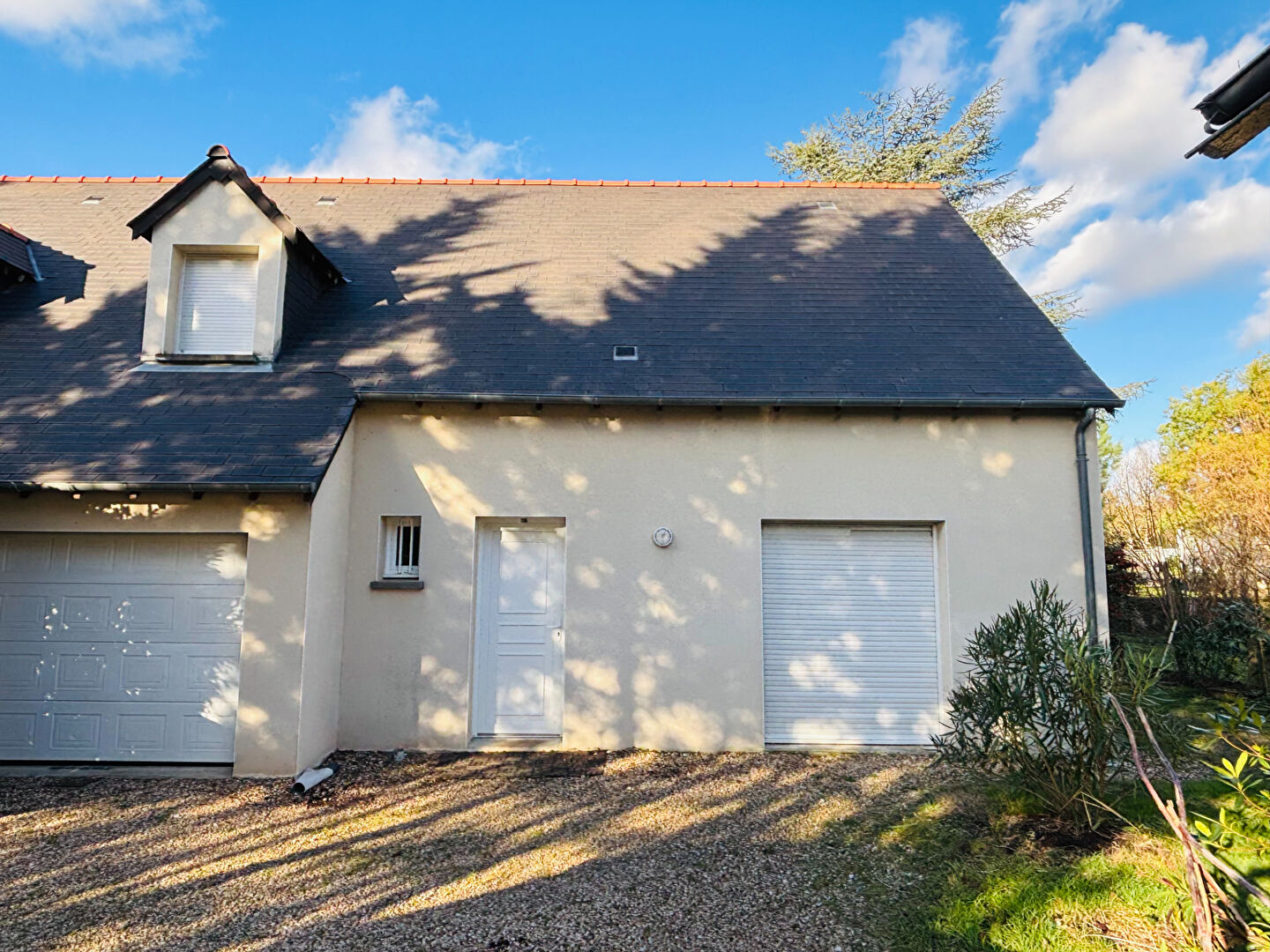 Agence immobilière de Bed ,  School Groupe - Bed ,  Family Tours