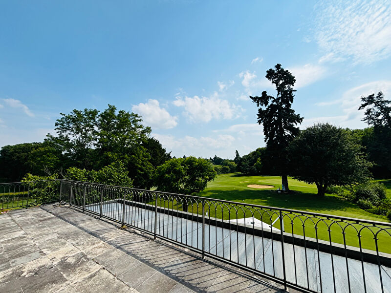 Agence immobilière de Bed ,  School Groupe - Bed ,  Family Tours