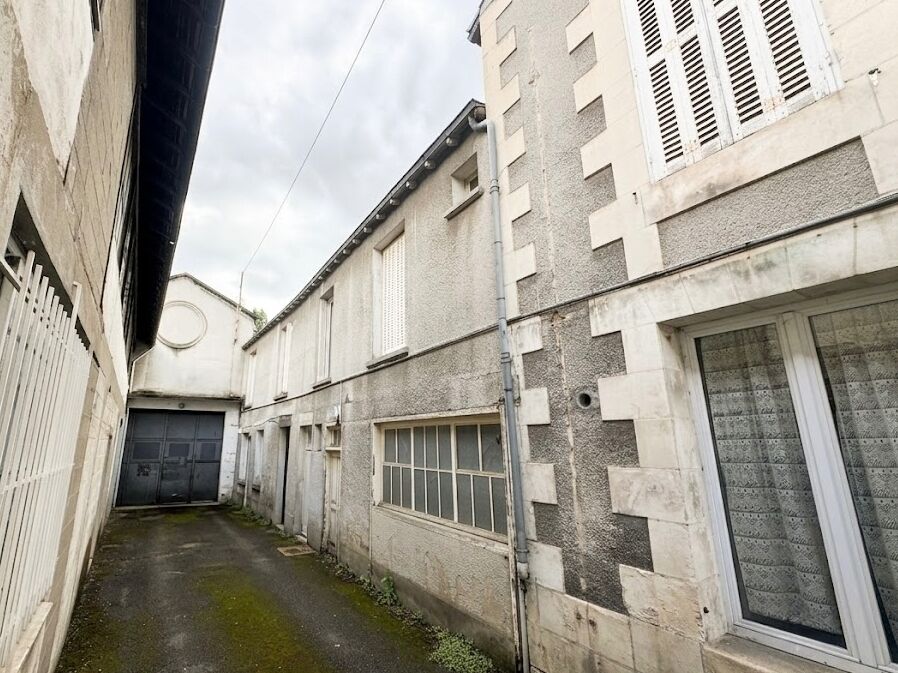 Agence immobilière de Bed ,  School Poitiers