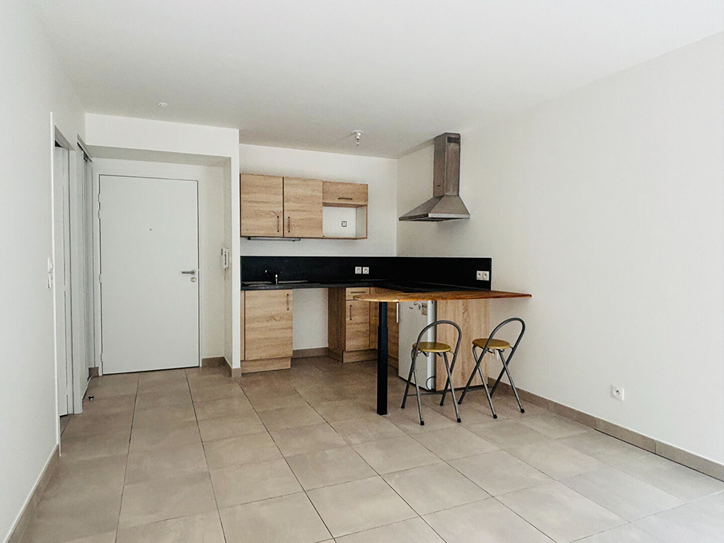 Agence immobilière de Bed ,  School Groupe - Bed ,  Family Tours