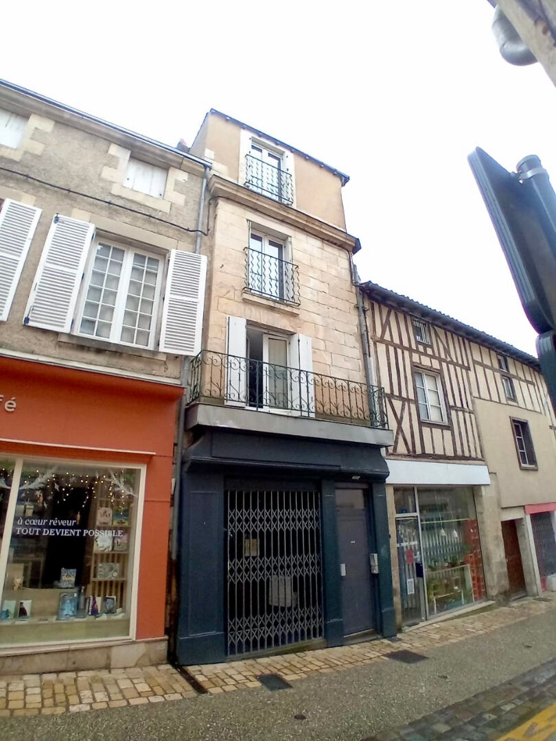 Agence immobilière de Bed ,  School Poitiers