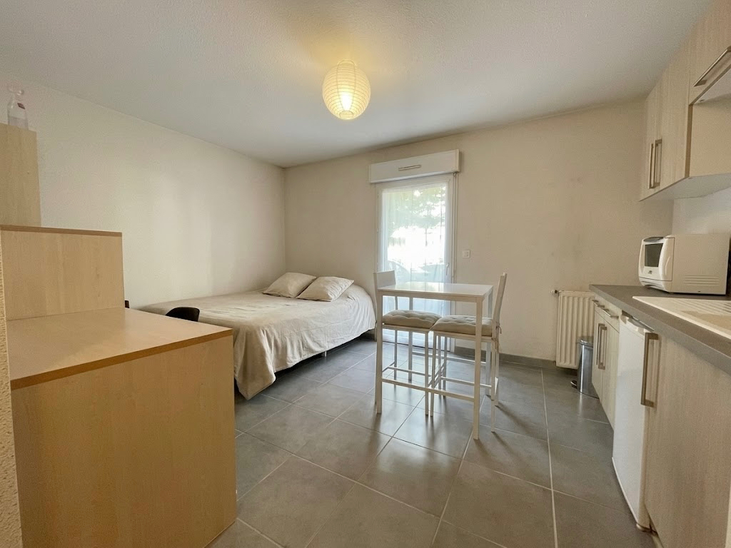 Agence immobilière de Bed ,  School Poitiers
