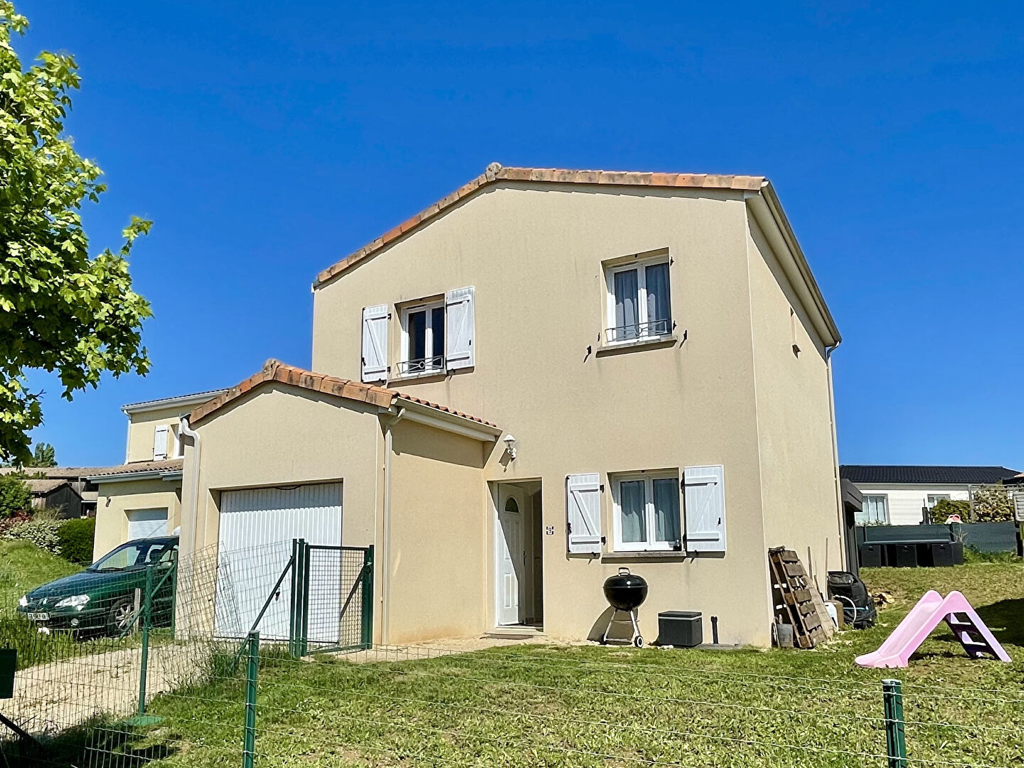 Agence immobilière de Bed ,  School Groupe - Bed ,  Family Poitiers