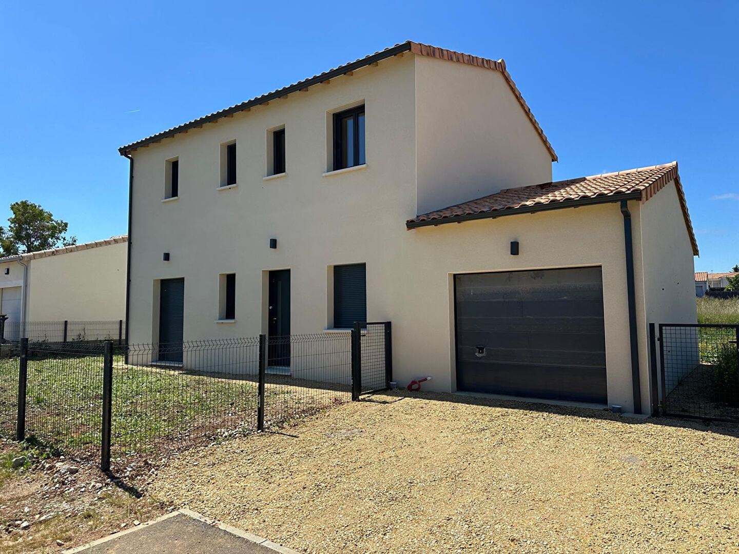 Agence immobilière de Bed ,  School Groupe - Bed ,  Family Poitiers