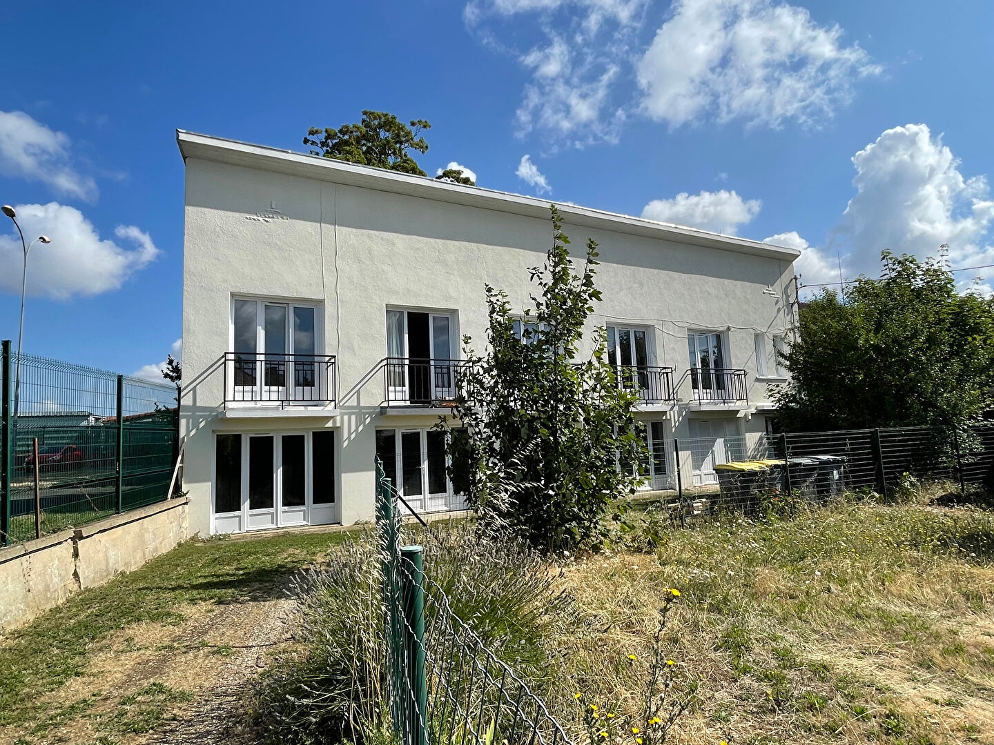 Agence immobilière de Bed ,  School Poitiers