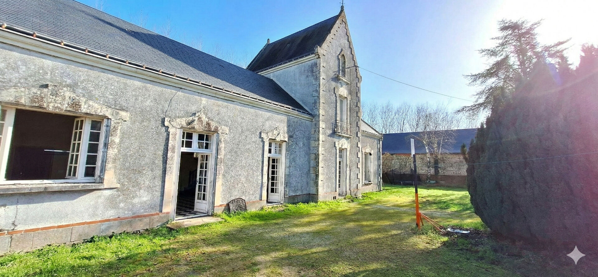 Agence immobilière de Bed ,  School Groupe - Bed ,  Family Tours