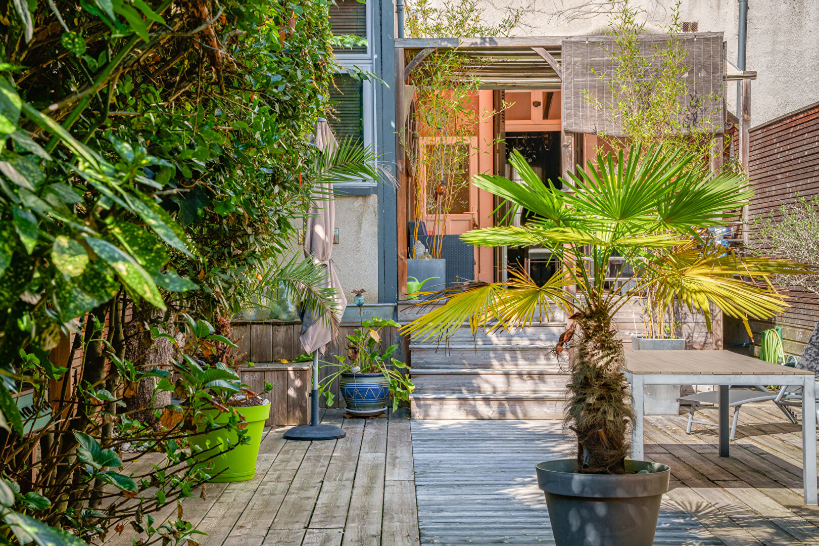 Agence immobilière de Bed ,  School Groupe - Bed ,  Family Tours