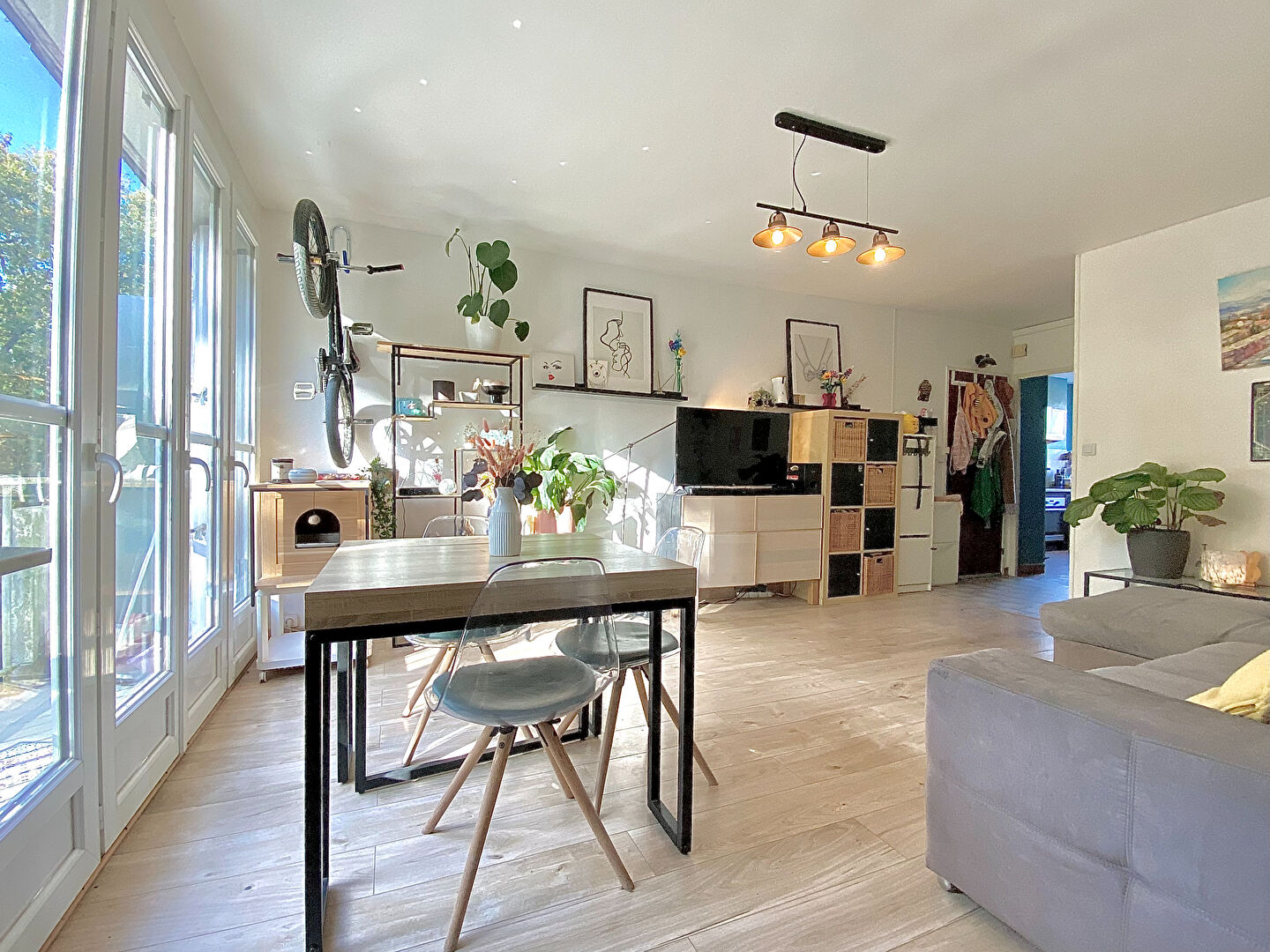 Agence immobilière de Bed ,  School Groupe - Bed ,  Family Tours