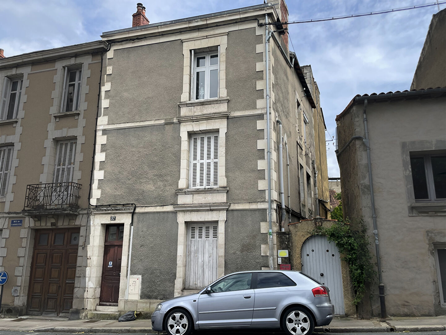 Agence immobilière de Bed ,  School Poitiers