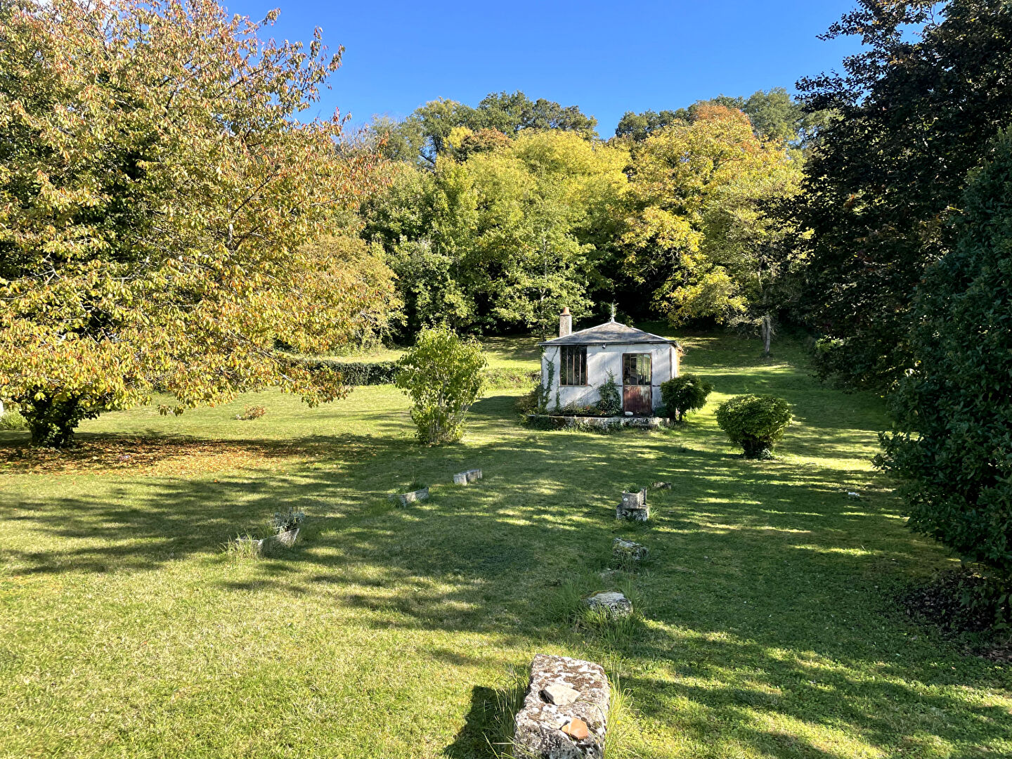 Agence immobilière de Bed ,  School Groupe - Bed ,  Family Tours