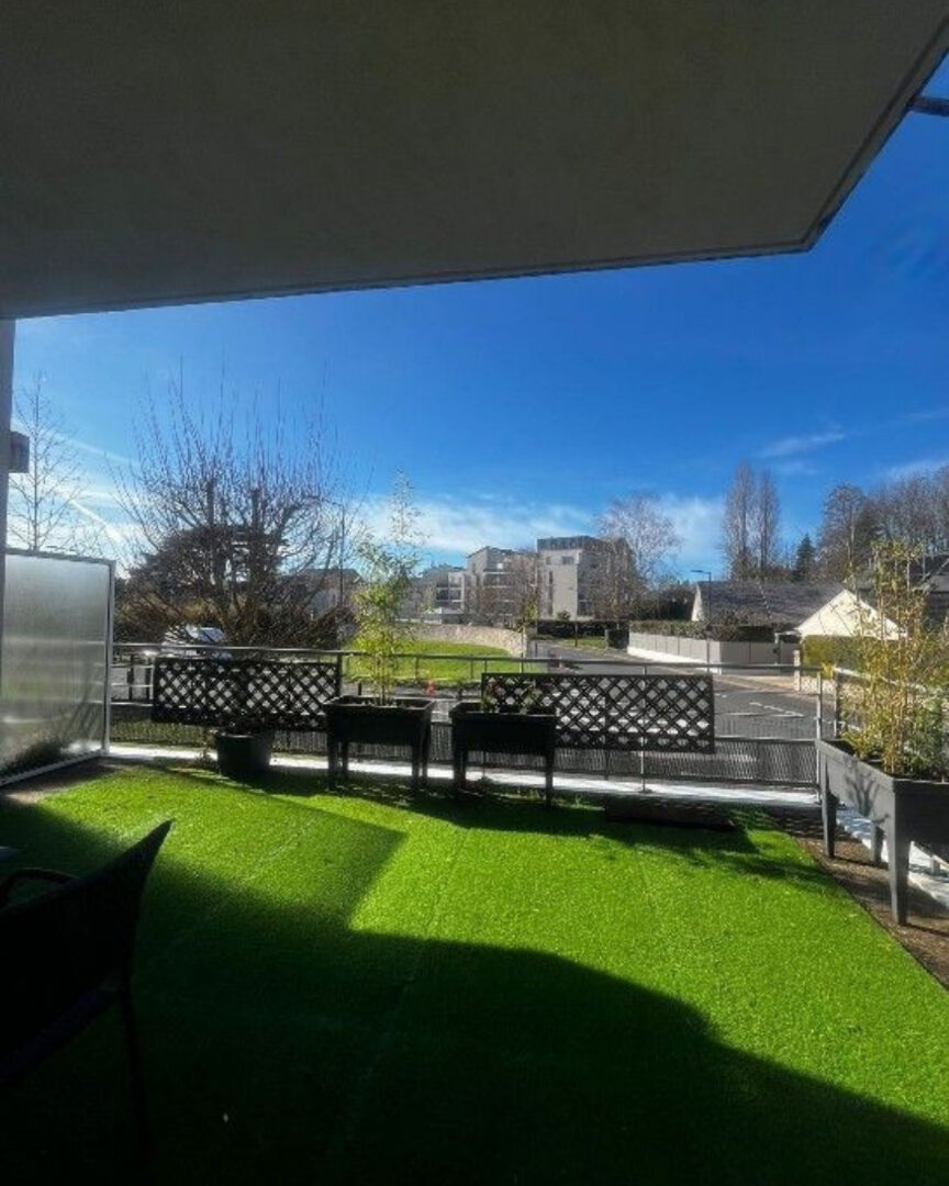 Agence immobilière de 
 Bed ,  School Paris 13 - Bed ,  School Tours 
