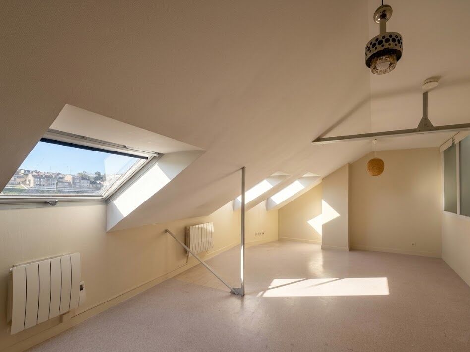 Agence immobilière de Bed ,  School Groupe - Bed ,  Family Poitiers