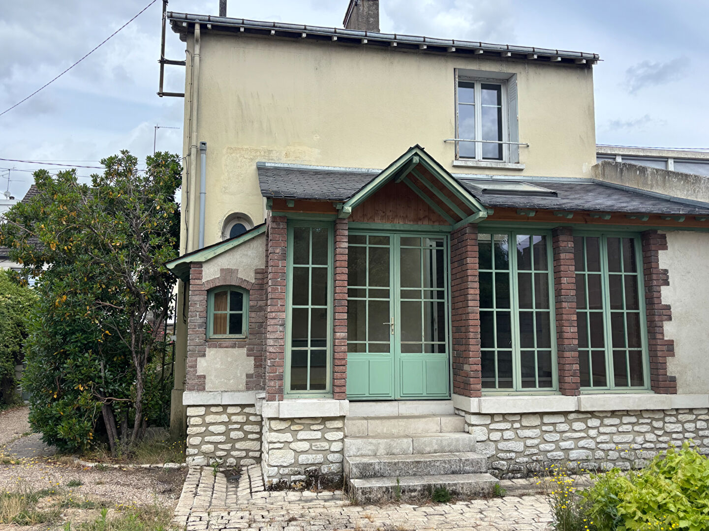Agence immobilière de Bed ,  School Groupe - Bed ,  Family Tours