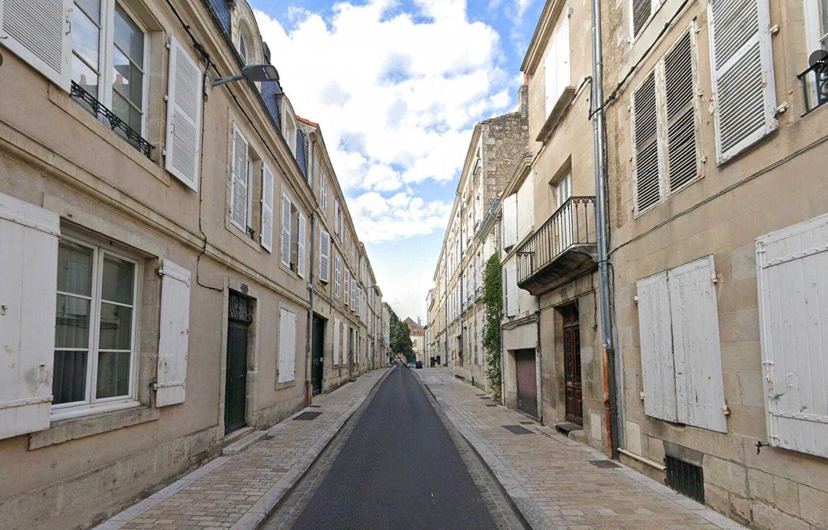 Agence immobilière de Bed ,  School Groupe - Bed ,  Family Poitiers