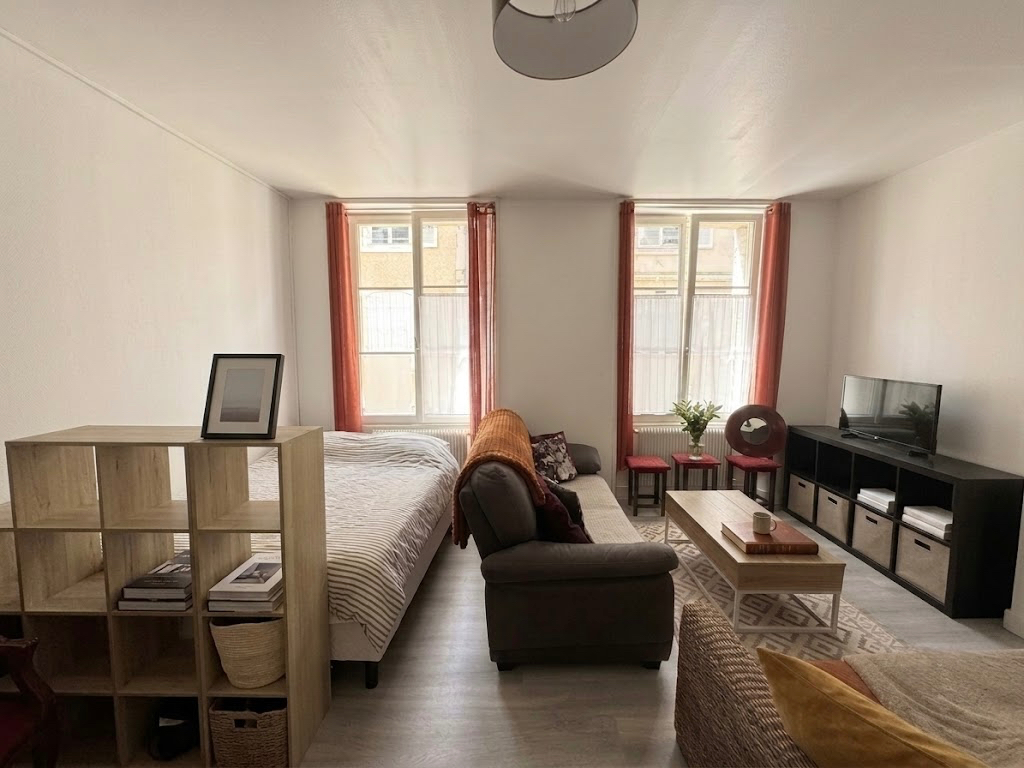 Agence immobilière de Bed ,  School Groupe - Bed ,  Family Poitiers