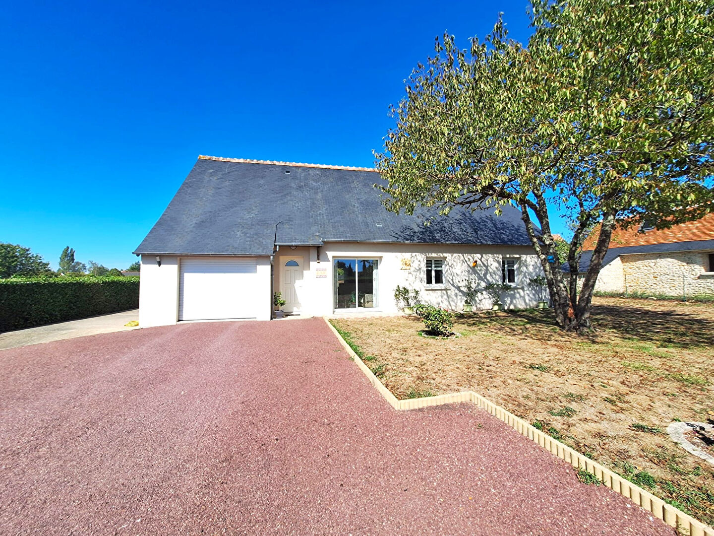 Agence immobilière de Bed ,  School Groupe - Bed ,  Family Tours
