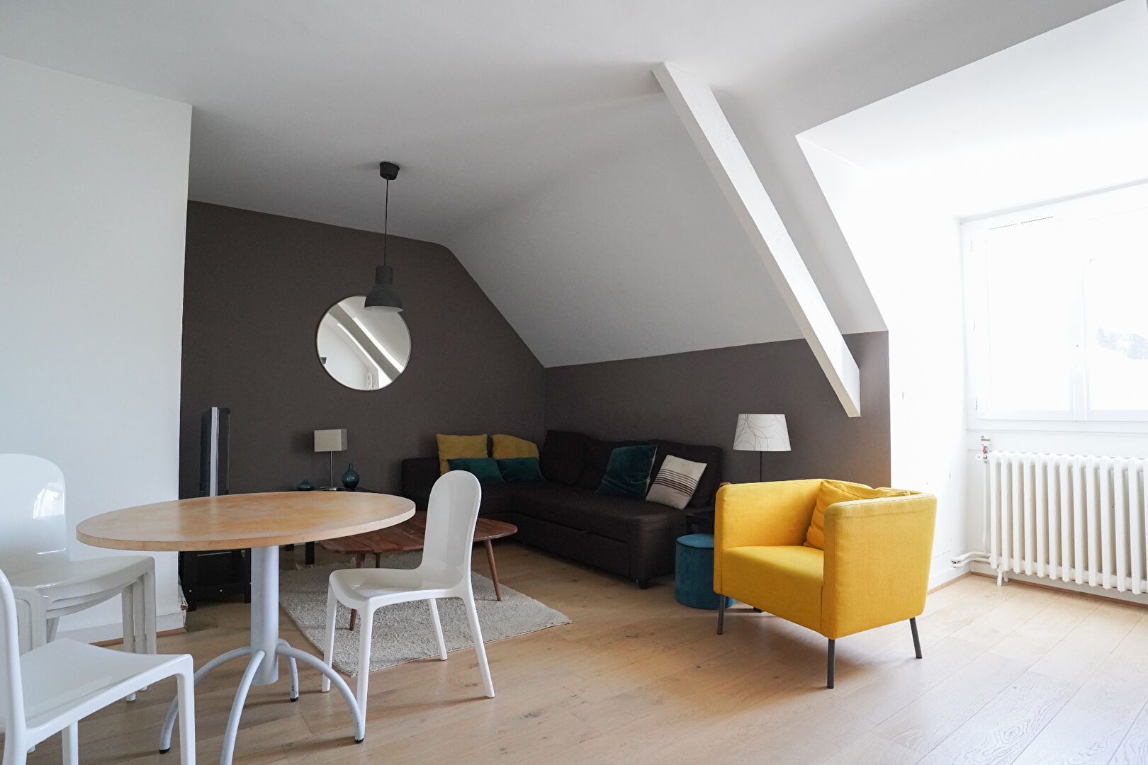 Agence immobilière de Bed ,  School Groupe - Bed ,  Family Tours