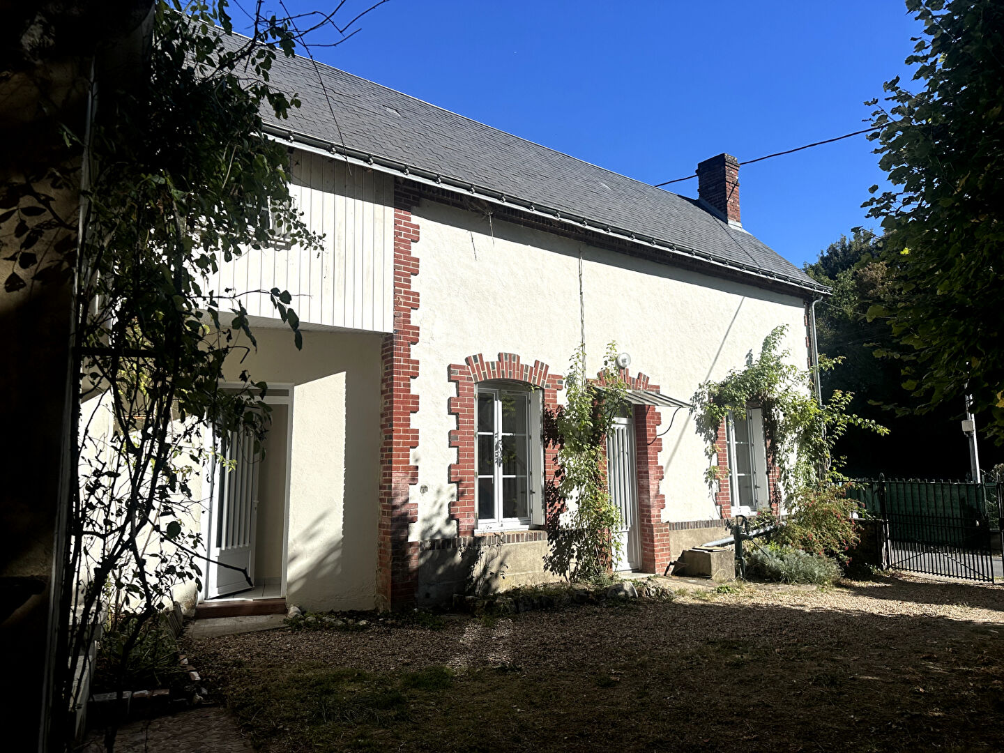 Agence immobilière de Bed ,  School Groupe - Bed ,  Family Tours
